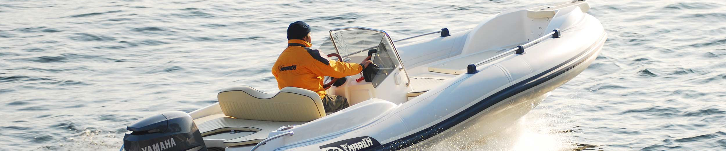 Marlin Boat - Outboard model  182